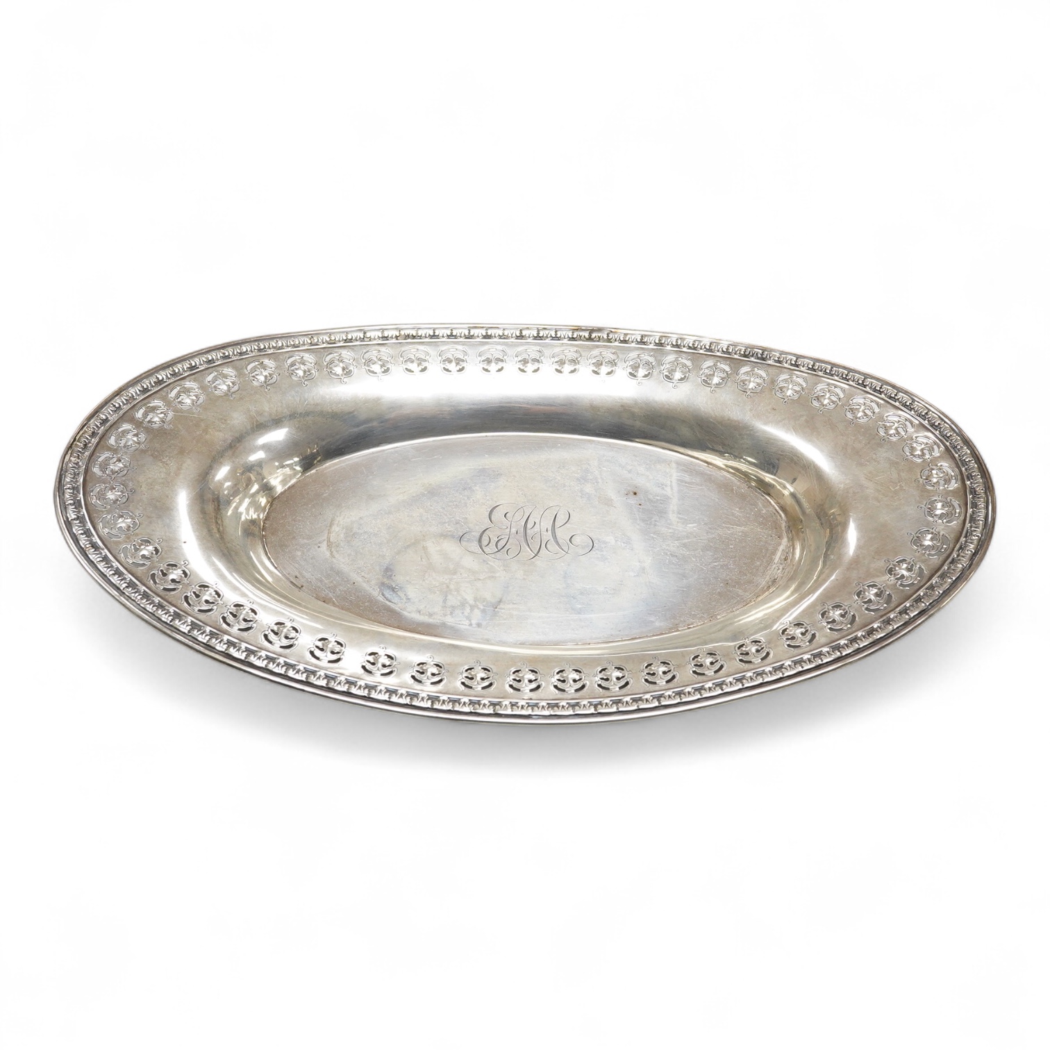 A late 19th/early 20th century North American sterling oval dish by Wm. B. Durgin & Co, with pierced border, length 32cm, 7.6oz.
